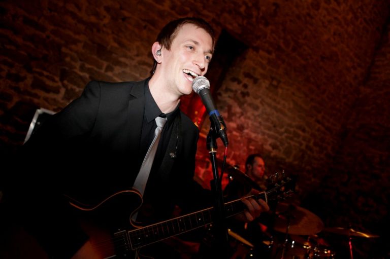 moon-loungers-wedding-photographer