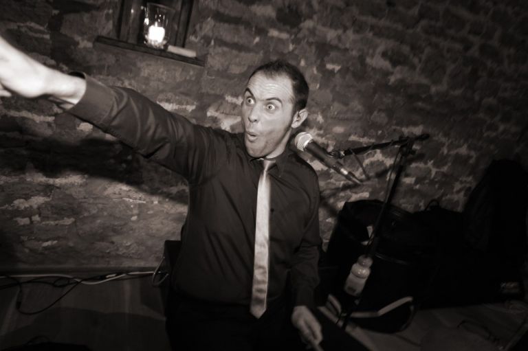 moon-loungers-wedding-photographer