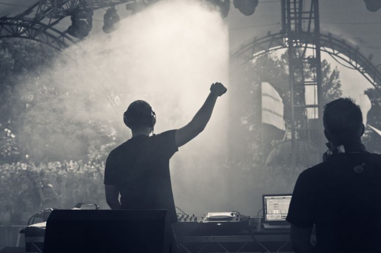 glastonbury-festival-photography-stanton-warriors