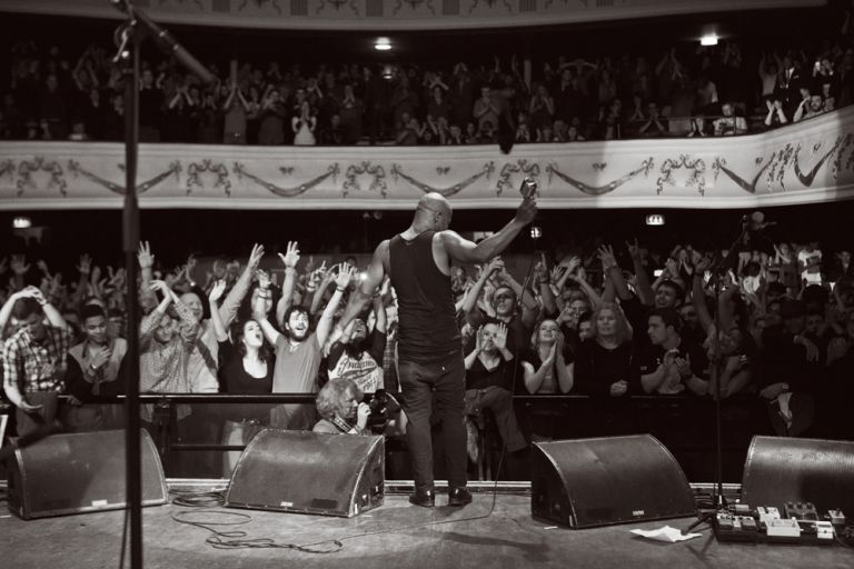 photography-lee-niel-the-heavy-shepherds-bush-empire